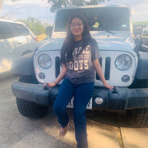 Meet your Posher, Valerie